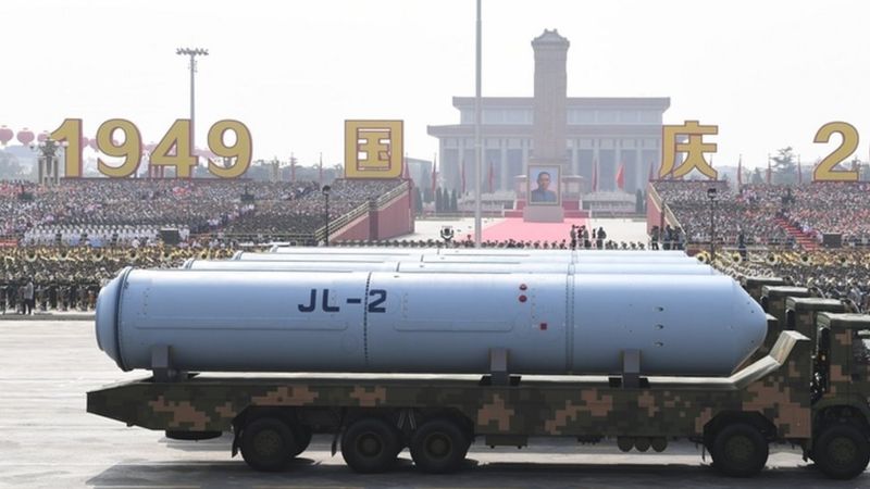 2019年中国国庆阅兵中展示的巨浪-2型潜射导弹