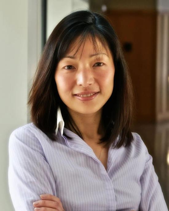 Akiko Iwasaki教授同样也是耶鲁大学的知名免疫学家