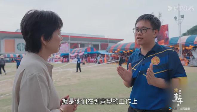 在校任职十余年的中国老师
