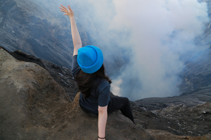小吉在火山口