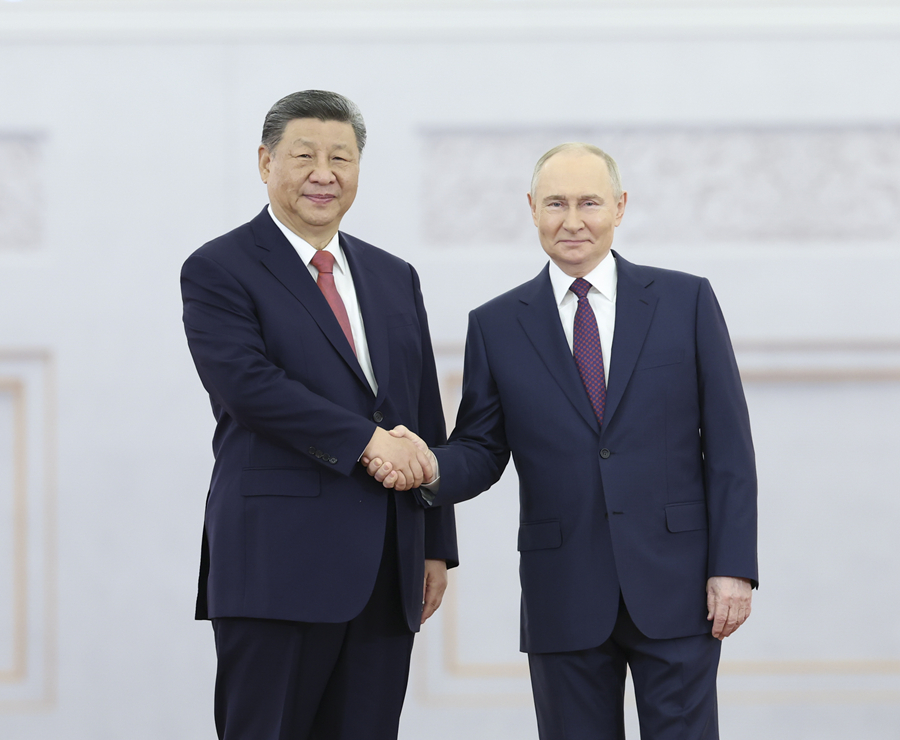 俄罗斯总统普京同中国国家主席习近平在莫斯科克里姆林宫举行会谈