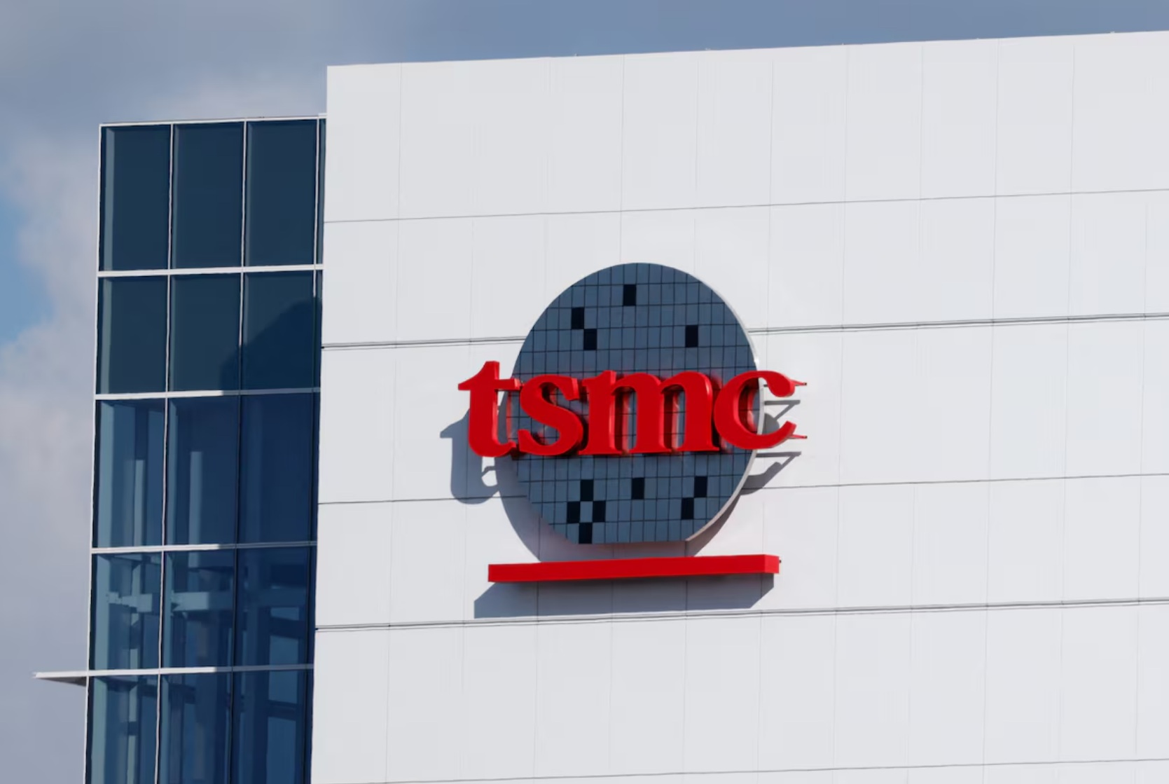 台湾高雄市，台积电（TSMC）位于高雄的制造工厂